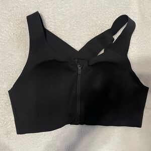 Lululemonn zip-up sports bra